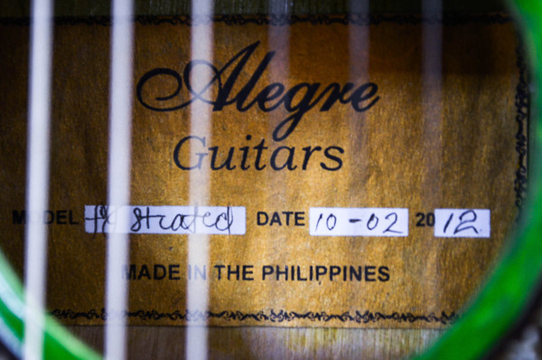 Alegre Guitars makers tag