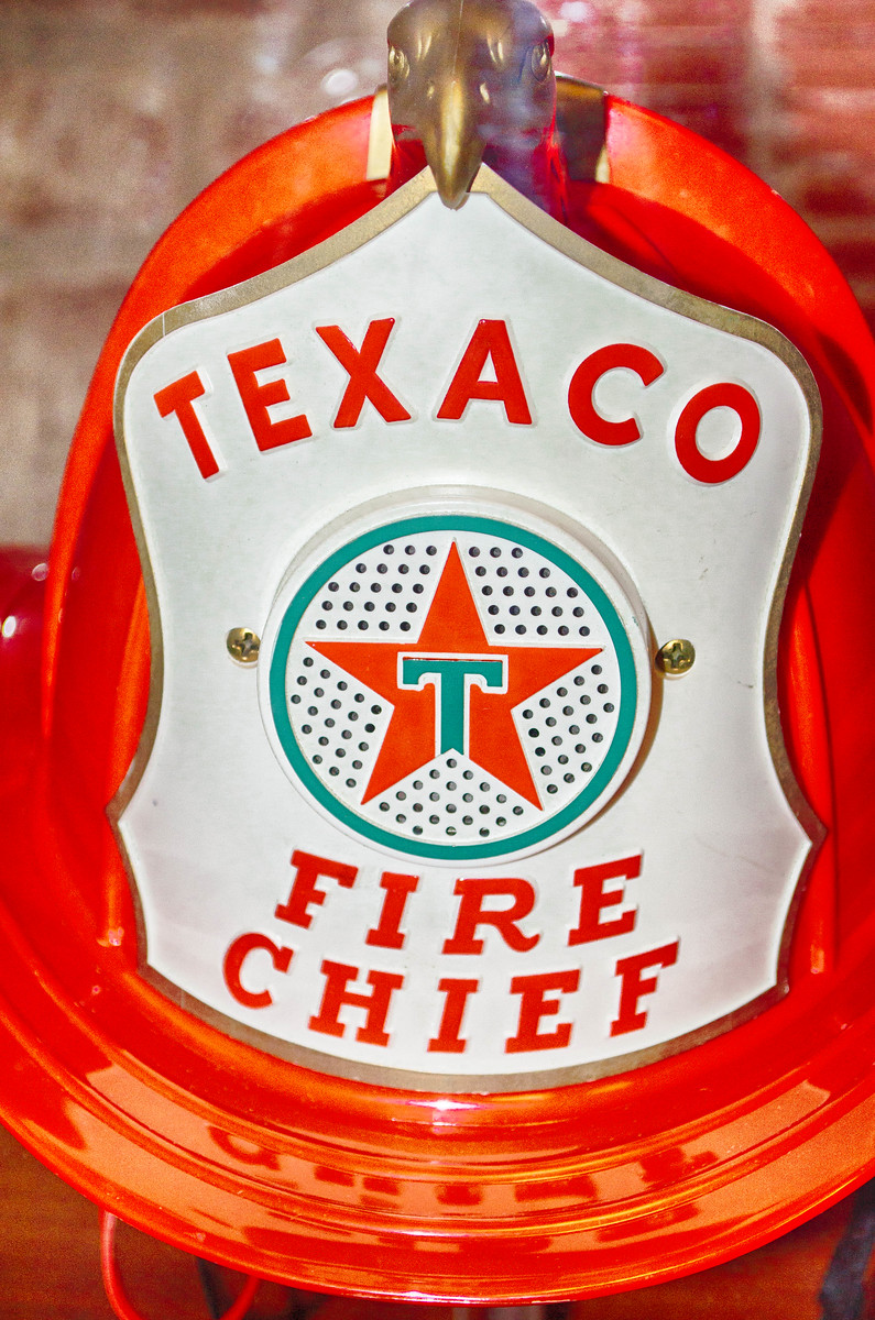 Texaco Fire Chief Helmet Air Terminal Museum