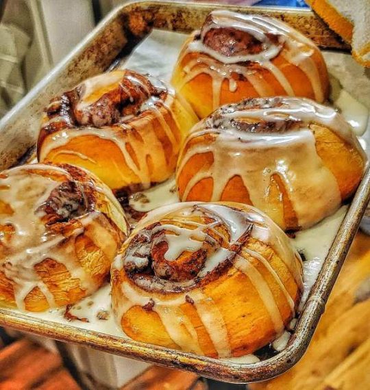 Cinnamon Rolls, The Bakery at 1601, Clarksville Tn